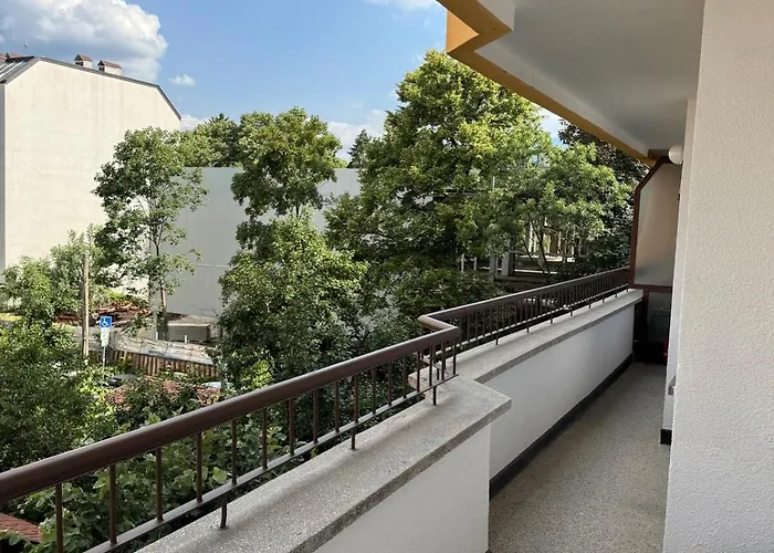 Contemporary Comfort In Lozenets